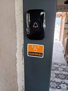 A. K****